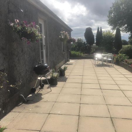 Ballyconnelly Cottages, Galgorm Area Cullybackey Экстерьер фото